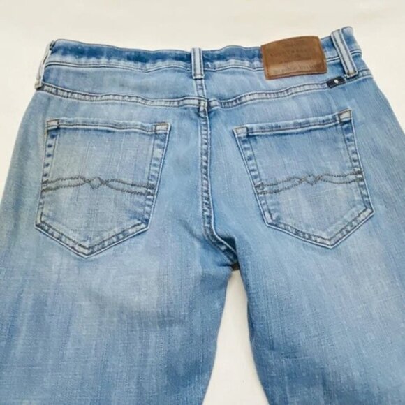 Lucky Brand Jeans 110 Slim Men's 30x32 Blue Light Wash Distressed Stretch Denim - Picture 10 of 16